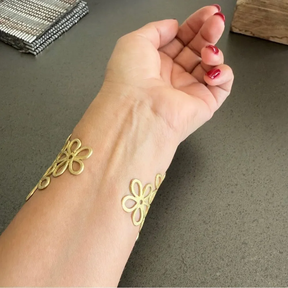 Elegant Gold Tone Floral Open Cuff Bracelet